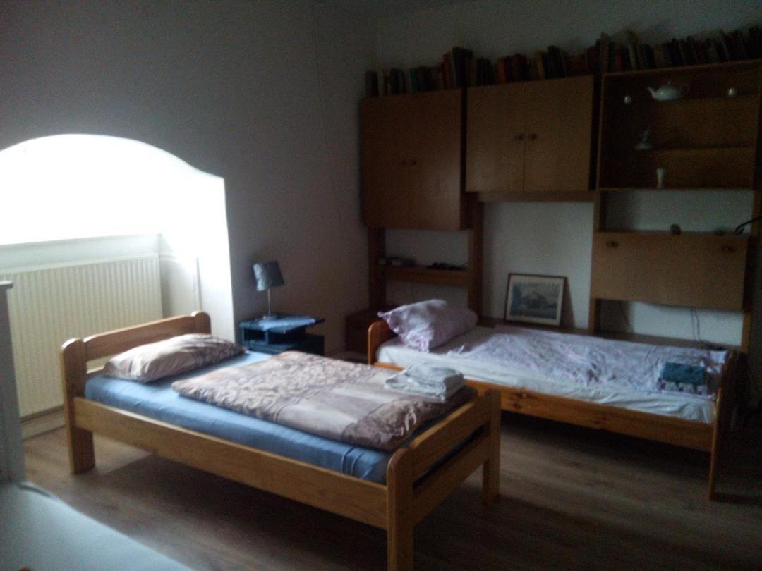 Zum Bothmerschen Krug Швармштедт Экстерьер фото