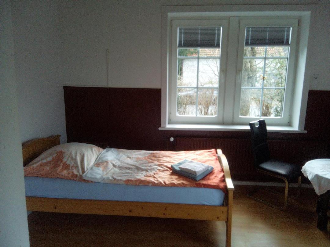 Zum Bothmerschen Krug Швармштедт Экстерьер фото