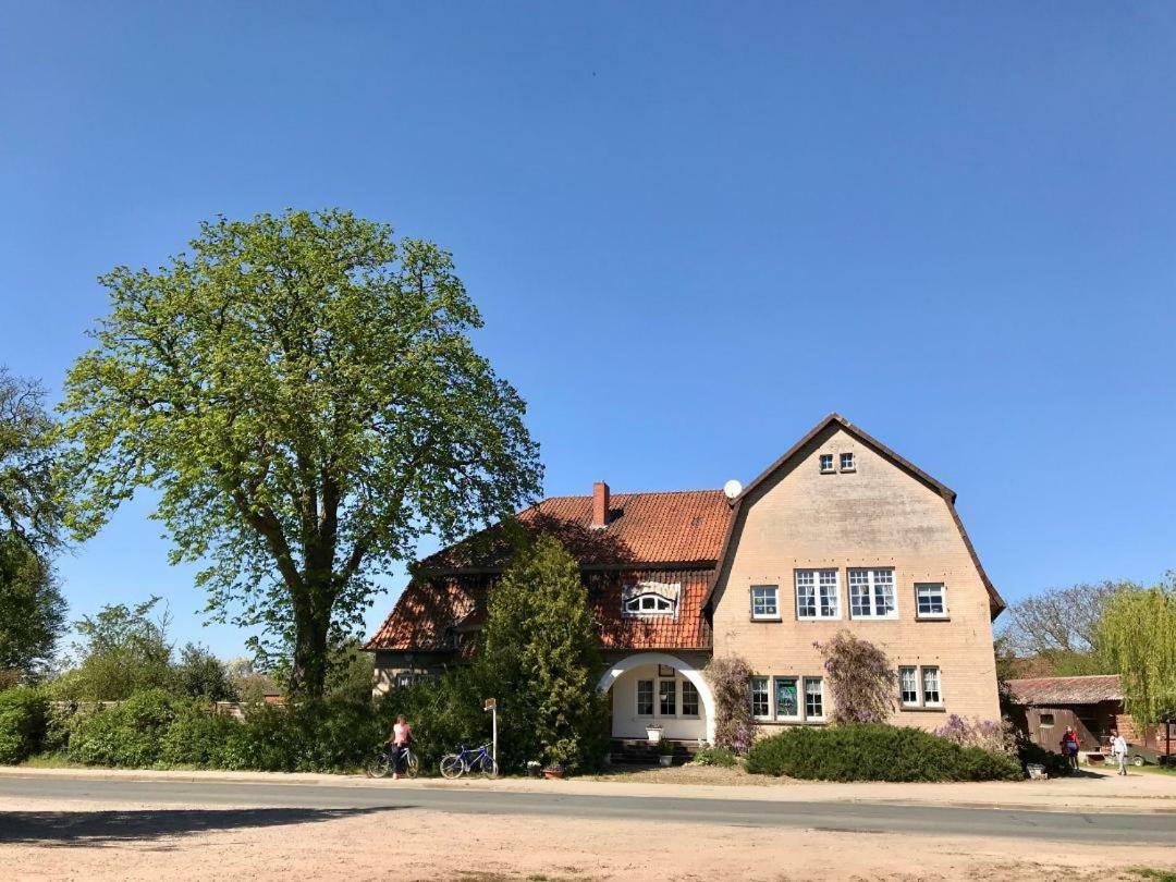 Zum Bothmerschen Krug Швармштедт Экстерьер фото